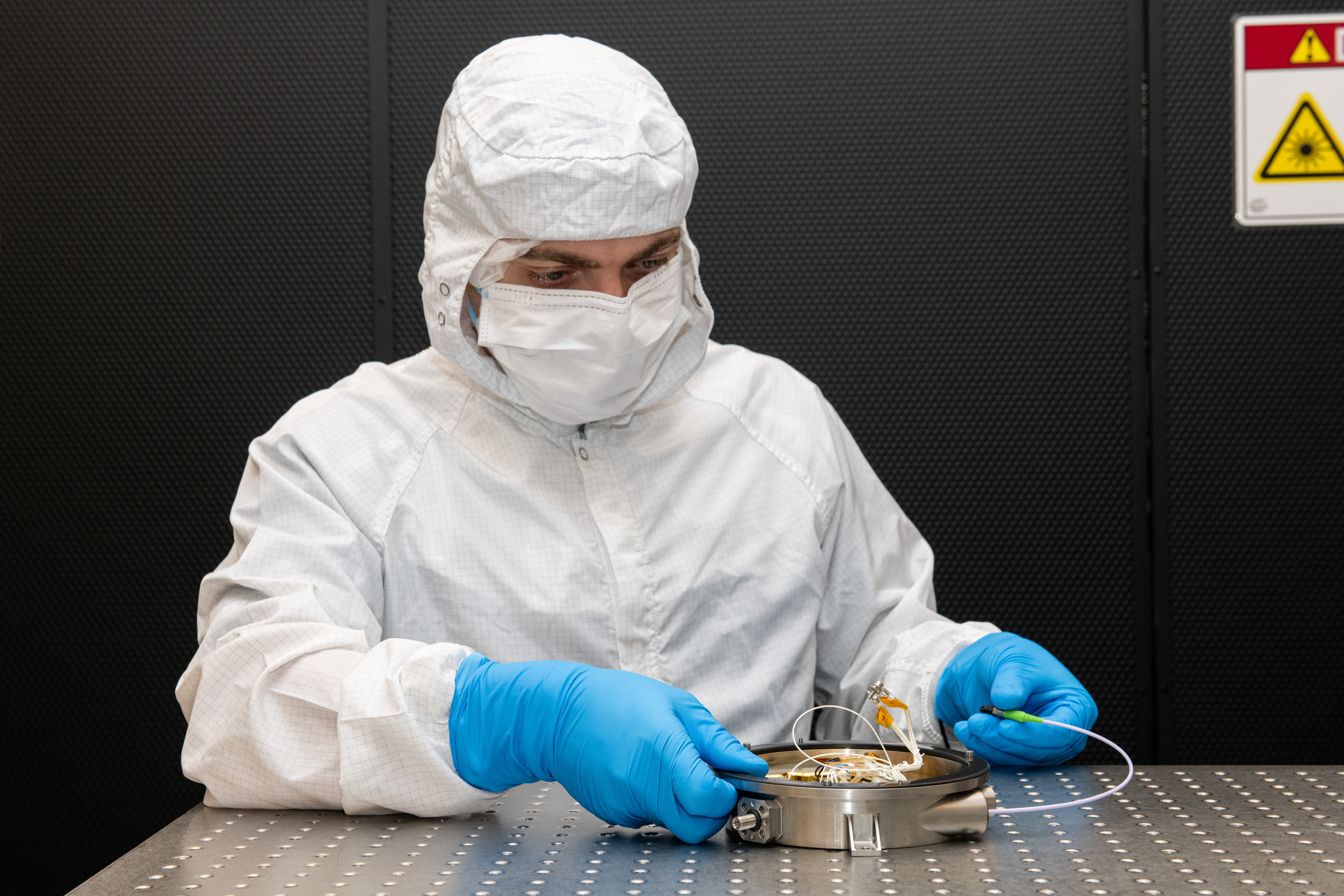 Building the UV Laser for the Dragonfly Mission - Image 3